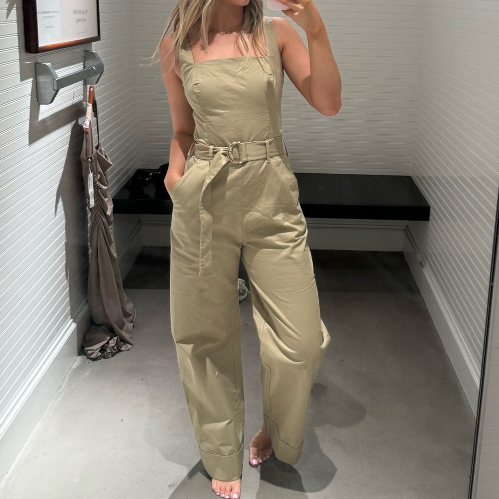 NWT Abercrombie & Fitch Chino Jumpsuit - Picture 4 of 4
